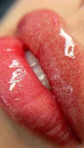 بهترین خدمات میکروبلیدینگ در شیراز | بهترین مرکز فیبروز در شیراز ❤️