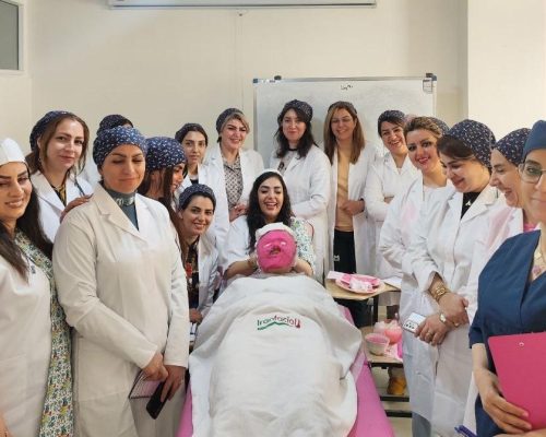 بهترین دوره آموزش فیشیال و پاکسازی پوست در مشهد | آموزشگاه فیشیال در مشهد
